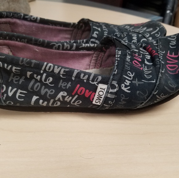 Tom's. - Picture 3 of 3